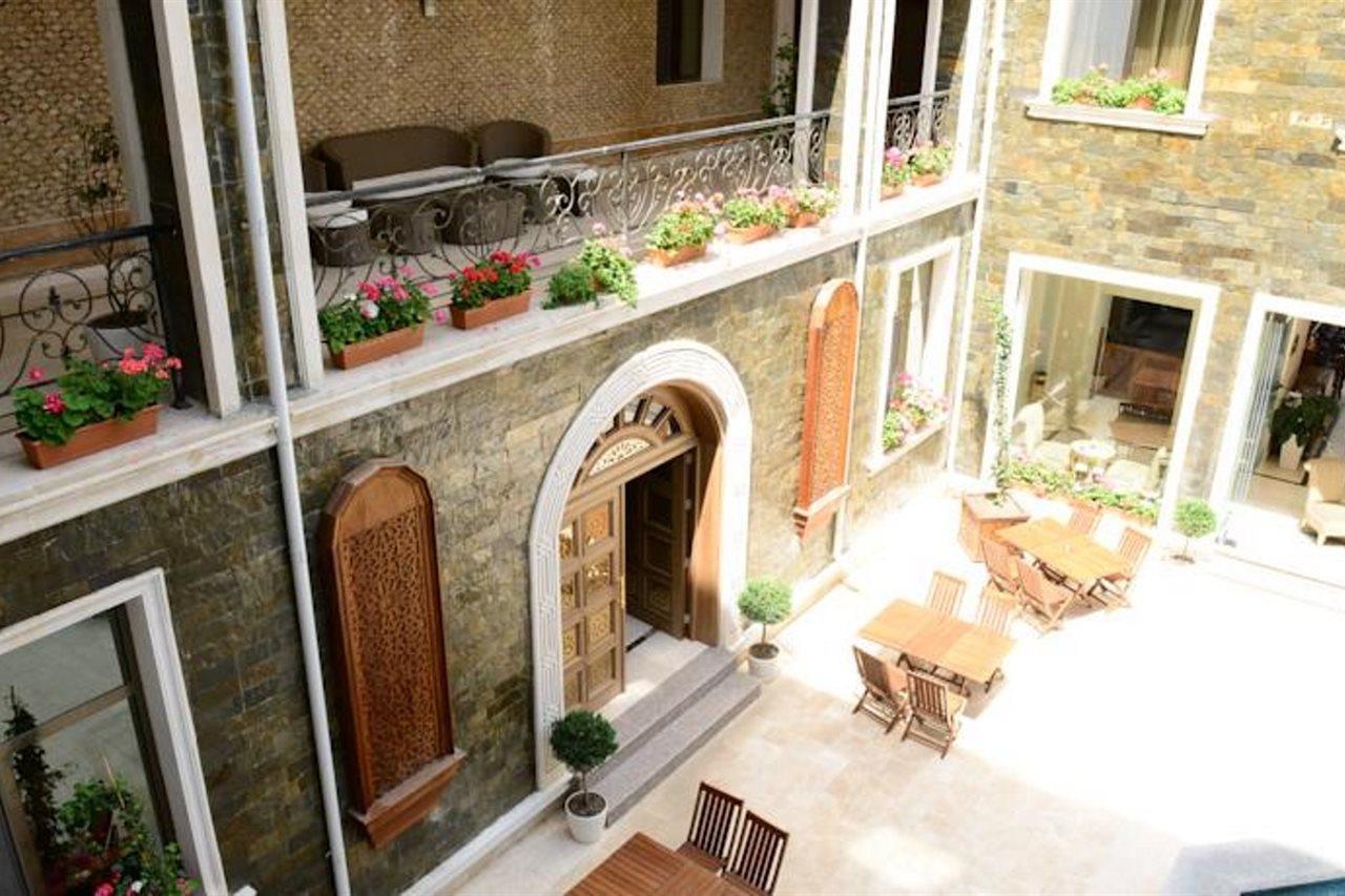גאלבה Qafqaz Karvansaray Hotel מראה חיצוני תמונה