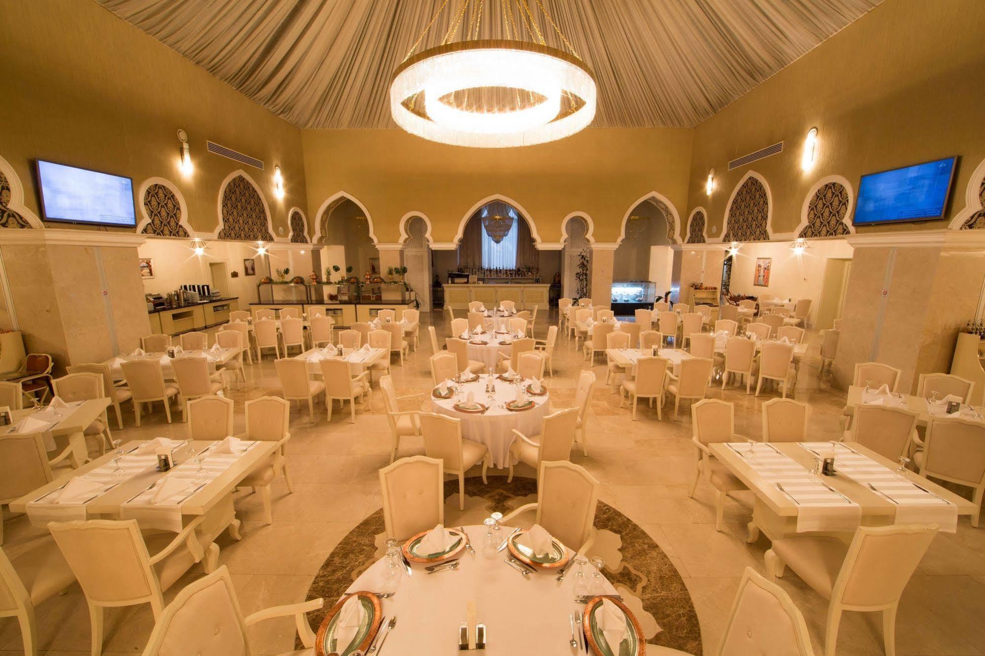גאלבה Qafqaz Karvansaray Hotel מראה חיצוני תמונה