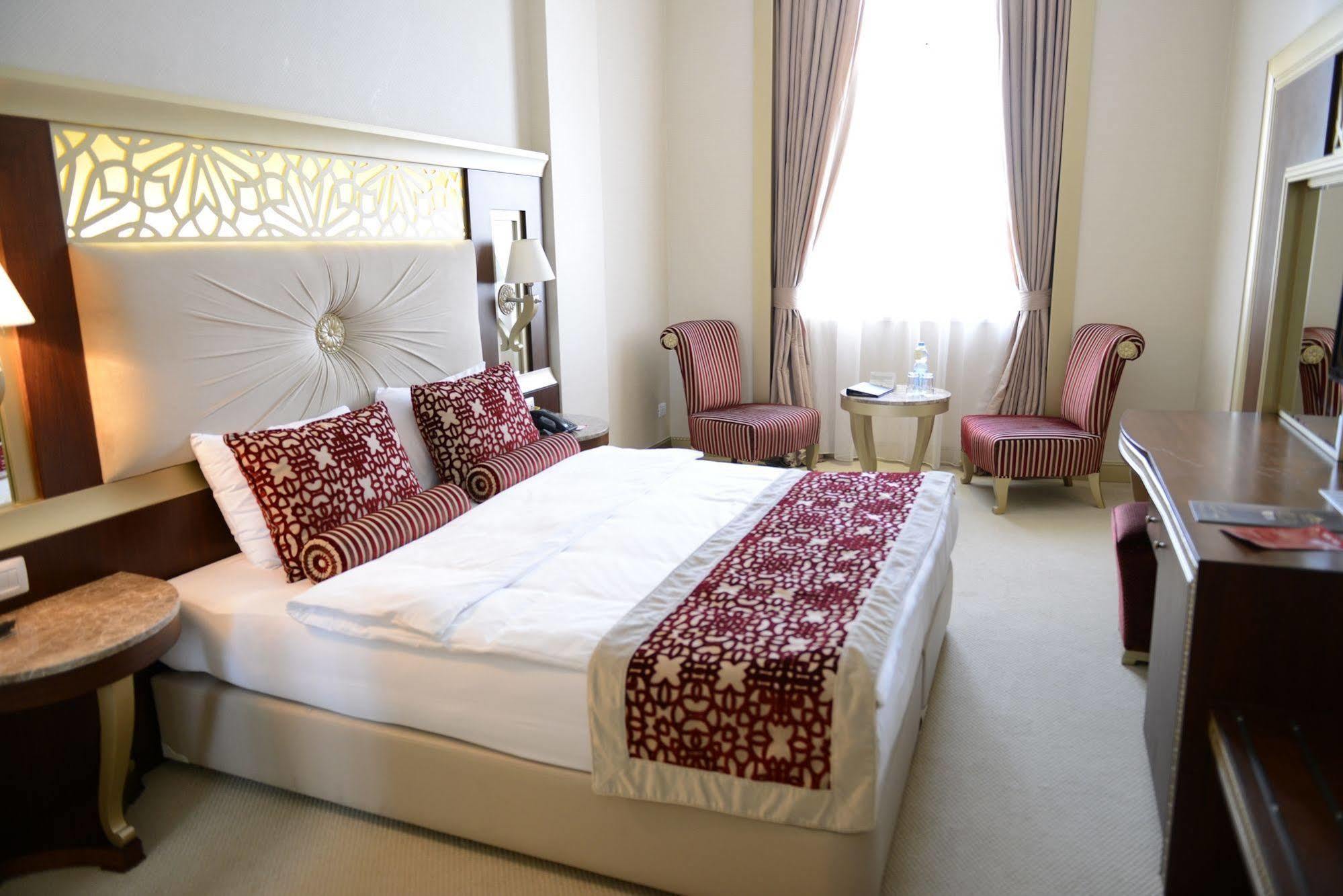 גאלבה Qafqaz Karvansaray Hotel מראה חיצוני תמונה